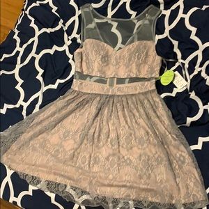 Pink/gray size 9/10  shear short dress.